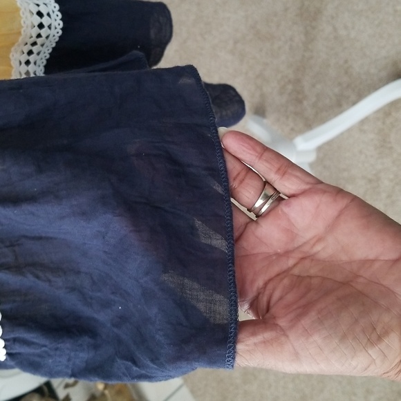 Top - Picture 4 of 4